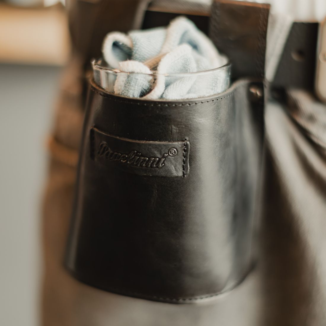 Waiter's Towel Holder | Buffalo Leather | Gladiator Line